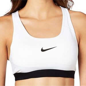 Nike Victory Sports Bra Size Medium Dri-Fit